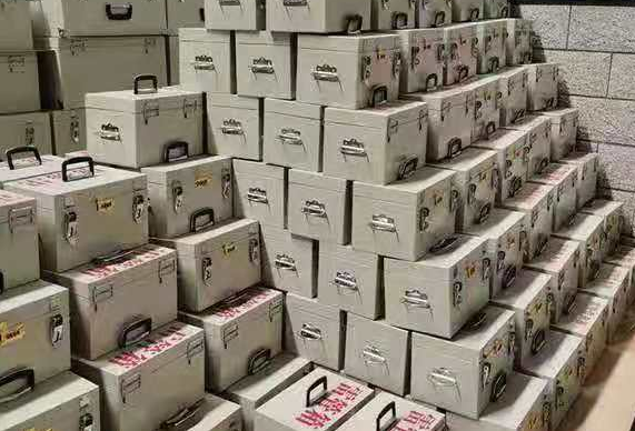 禹州不同材质的雷管箱/炸药箱有什么区别？