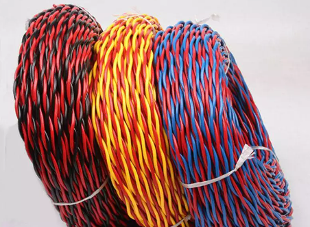 禹州安全警示：放炮线与爆破母线使用的注意事项