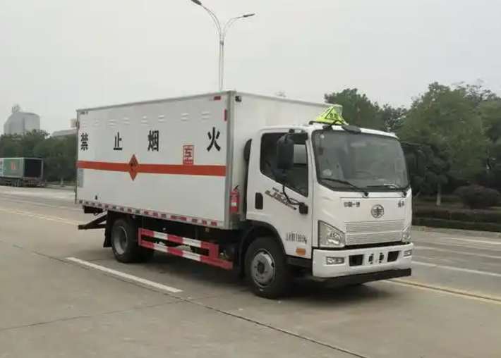 禹州爆破器材运输车可以上高速吗?