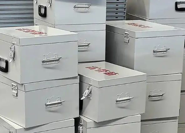 禹州雷管箱的选择应该考虑哪些因素？